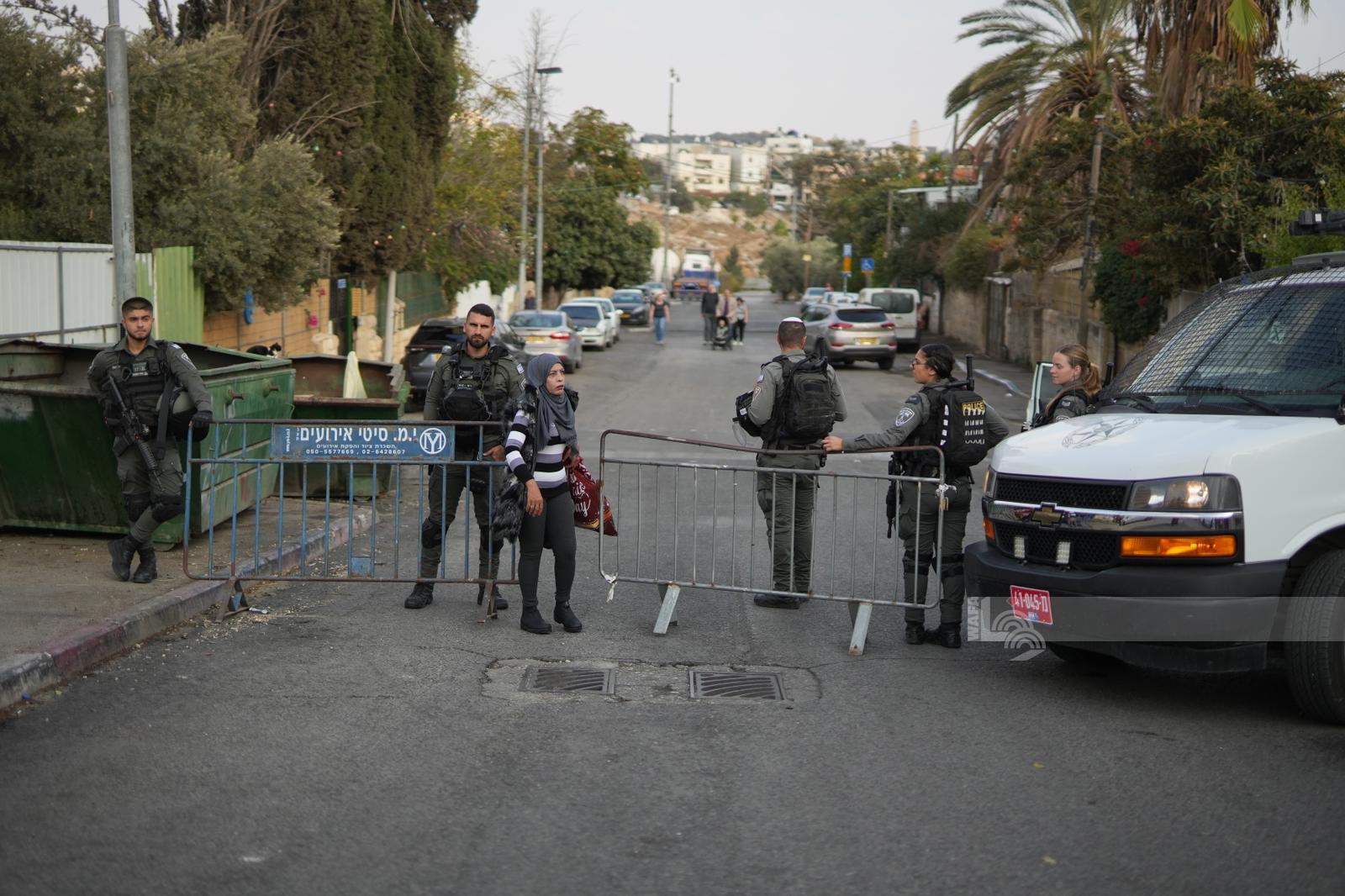 قوات الاحتلال تحاصر حي الشيخ جراح وتغلق مداخله. (أرشيف وفا)